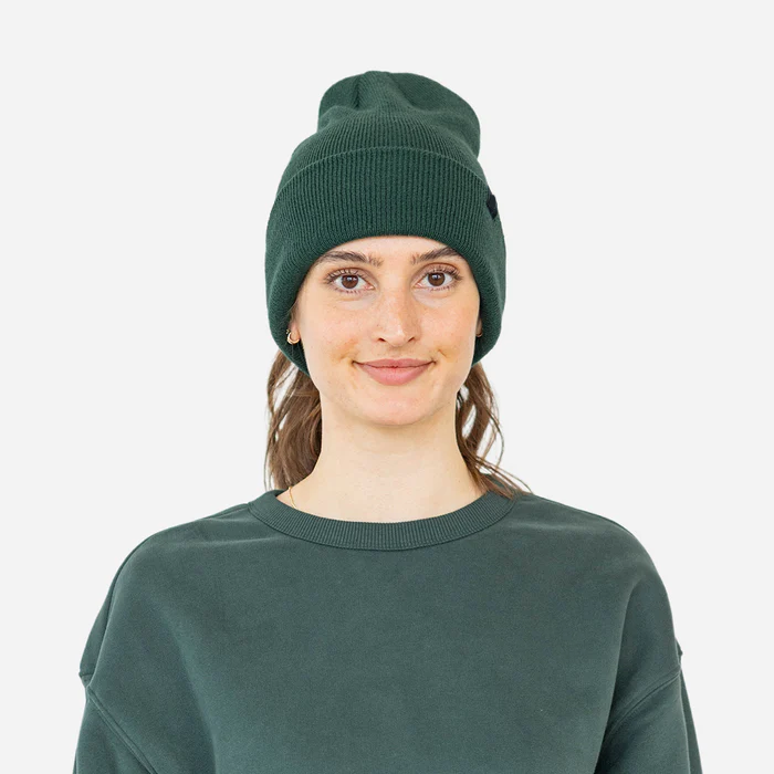 Winter Knit Hat with Magnetic Ponytail Opening – Stay Warm & Stylish All Season