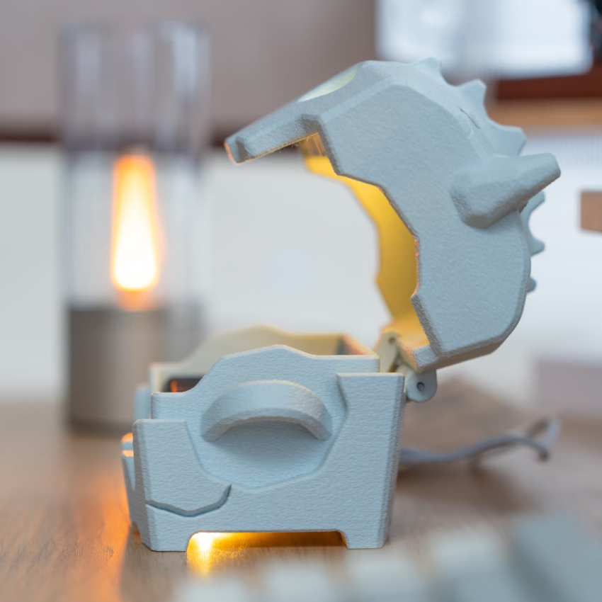 Universal Game Card Storage Case 🎮 – Compact, Durable & Travel-Ready